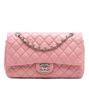 Pre-Loved Chanel Medium Classic Lambskin Double Flap